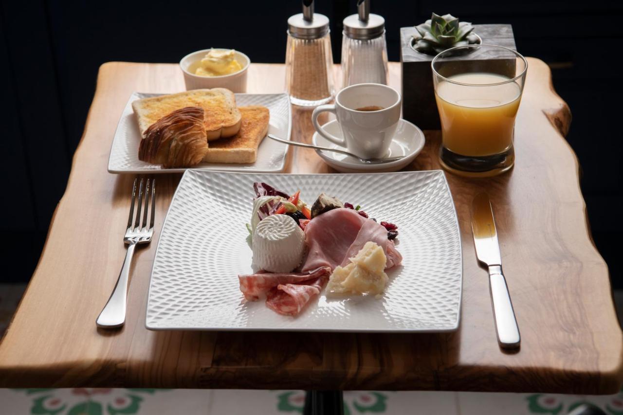 116Townhouse Bed & Breakfast ราบัต ภายนอก รูปภาพ
